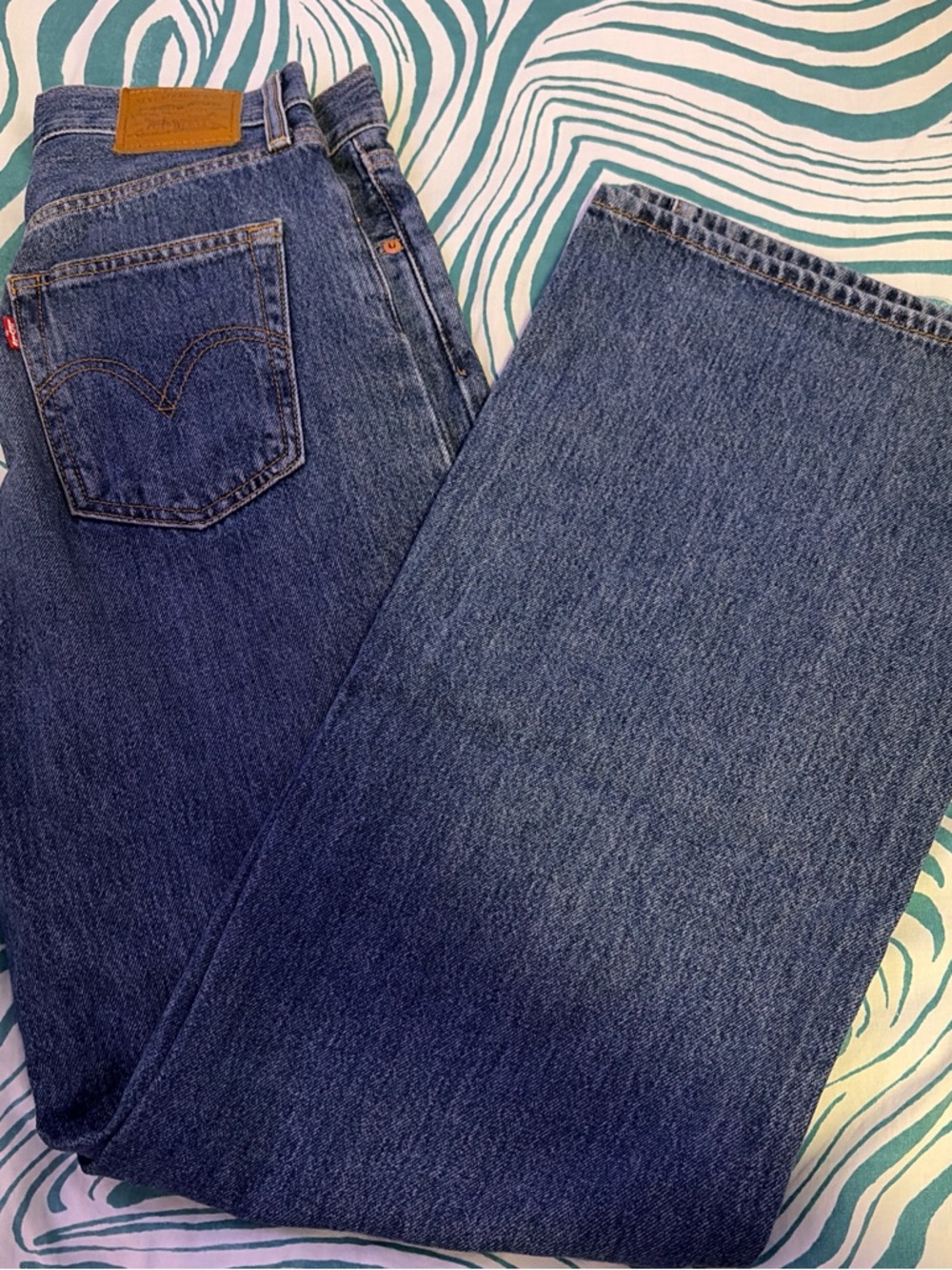 Levi’s Ribcage wide leg jeans